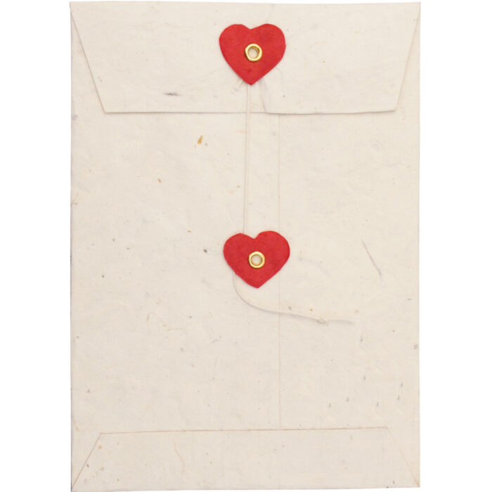10 Handmade Envelopes with heart thread fastening - Natural